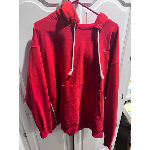 Nike Dri-FIT Standard Issue Hoodie University Red Pullover Men’s 4XL DQ5818-657 - Picture 1 of 10